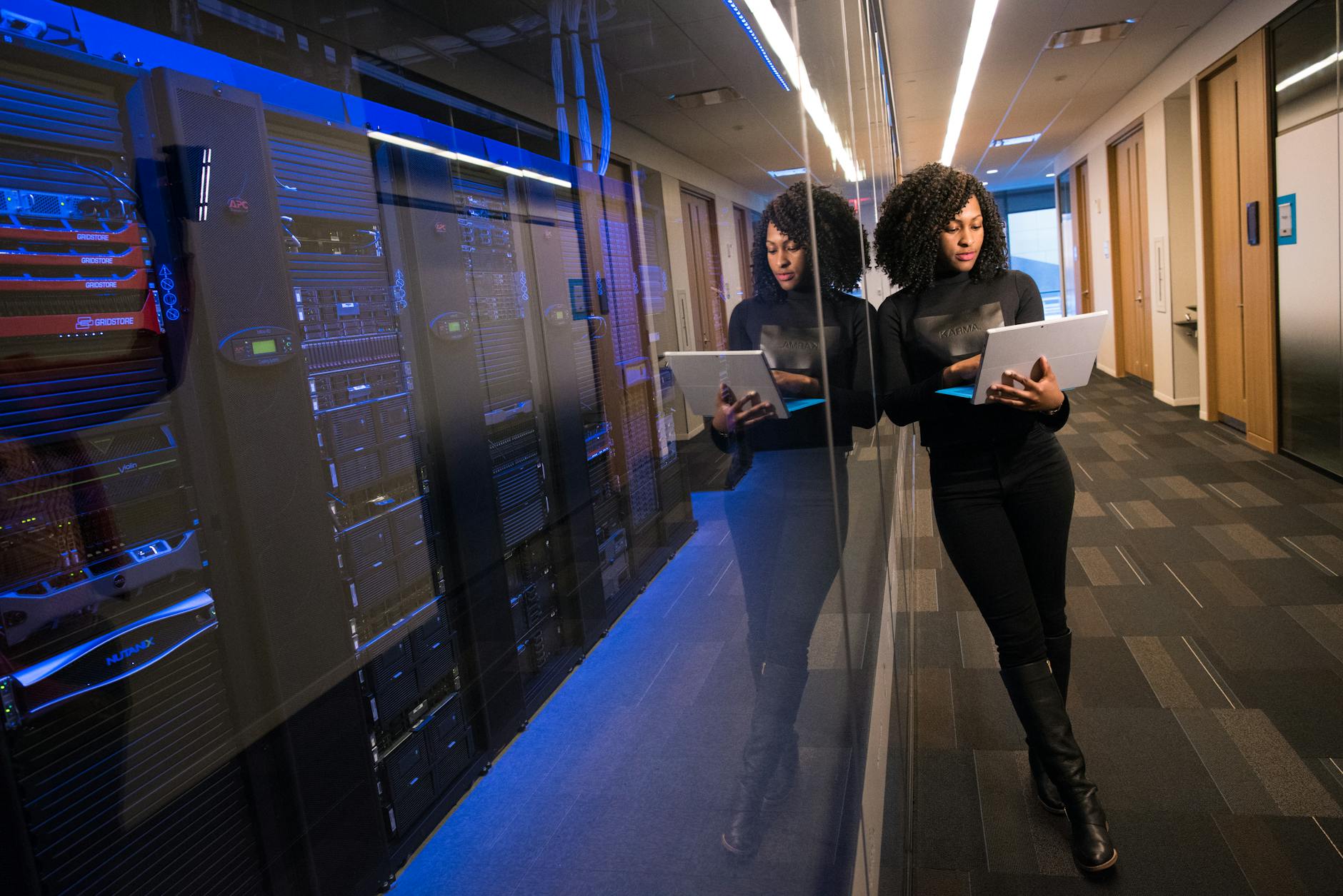 Read more about the article Automation and Robotics: Key Insights for Technology and