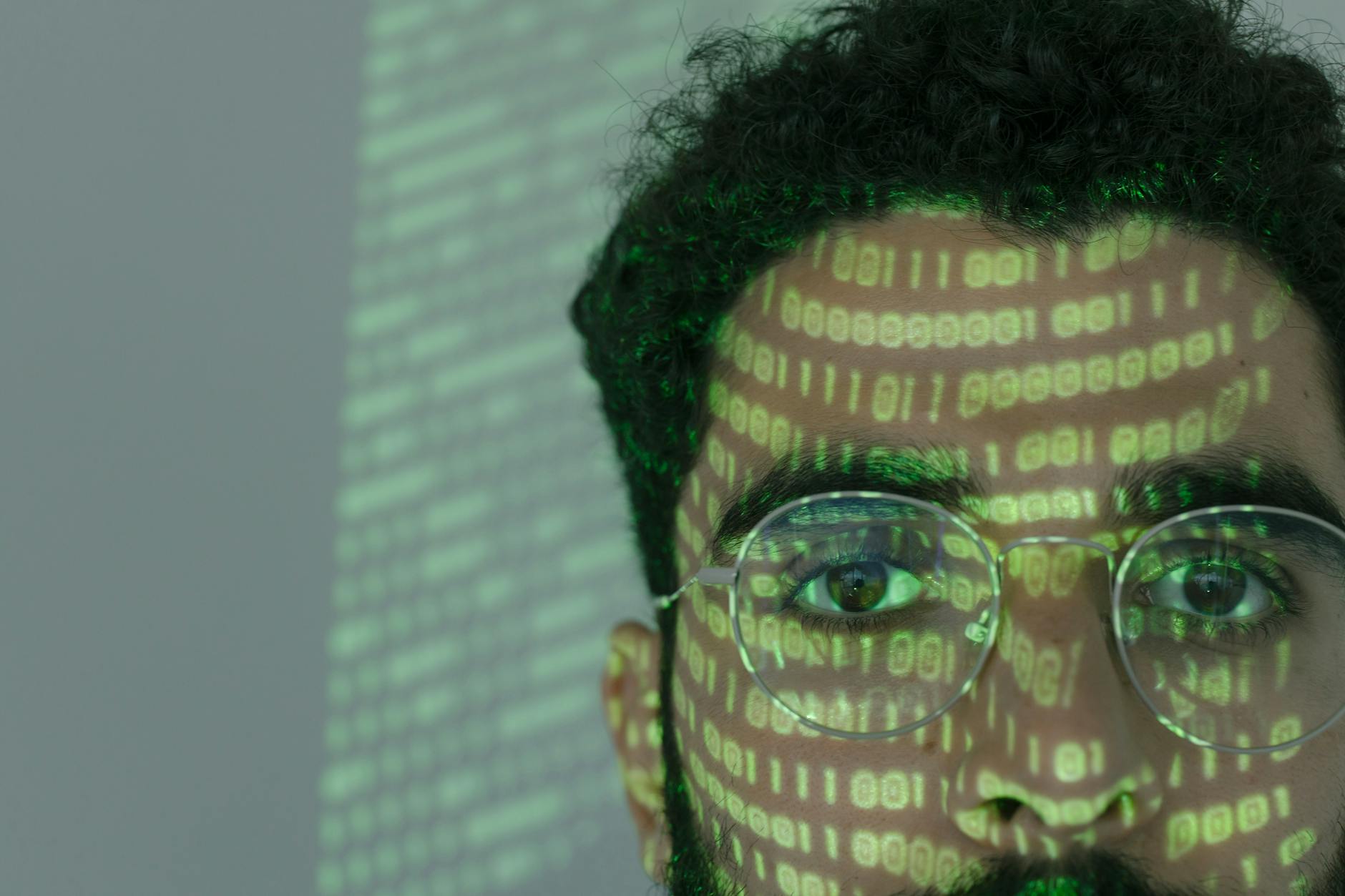 Read more about the article How Machine Learning is Revolutionizing Cybersecurity
