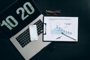 Read more about the article Legacy AI Integration Guide 2026: ROI & Implementation